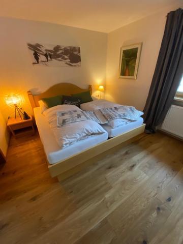Landhaus Alpenland Zug Buitenkant foto